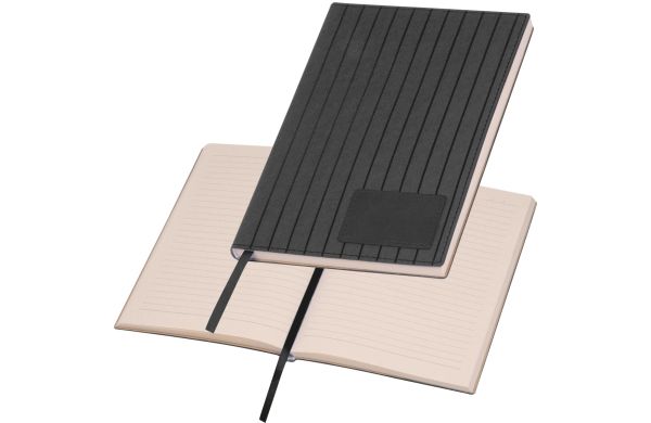 A5-Notizbuch-mit-Softcover-schwarz
