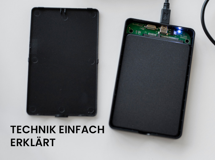 Geöffnete Powerbank zur Reparatur Geöffnete Powerbank zur Reparatur